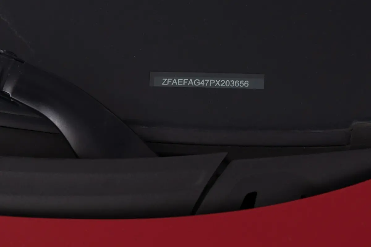 42kWh La Prima | SOH: 97,65% | 'ROSSO PASSIONE' !