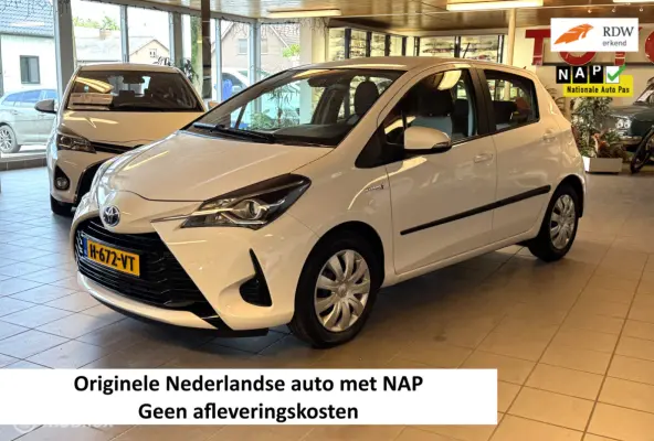 1.5 Hybrid Active 52.000 Km Nederlandse auto.