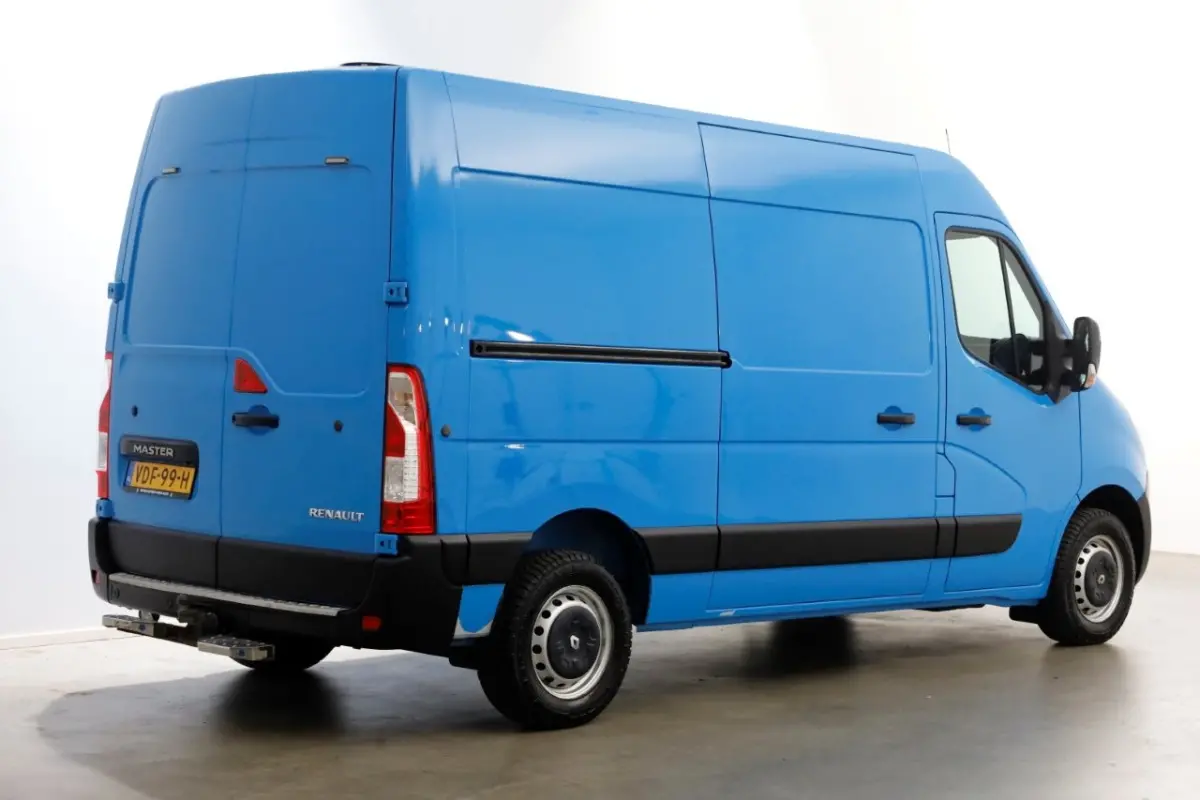 T35 2.3 dCi 130pk E6 L2H2 Airco/Inrichting/2x Schuifdeur 10-2019