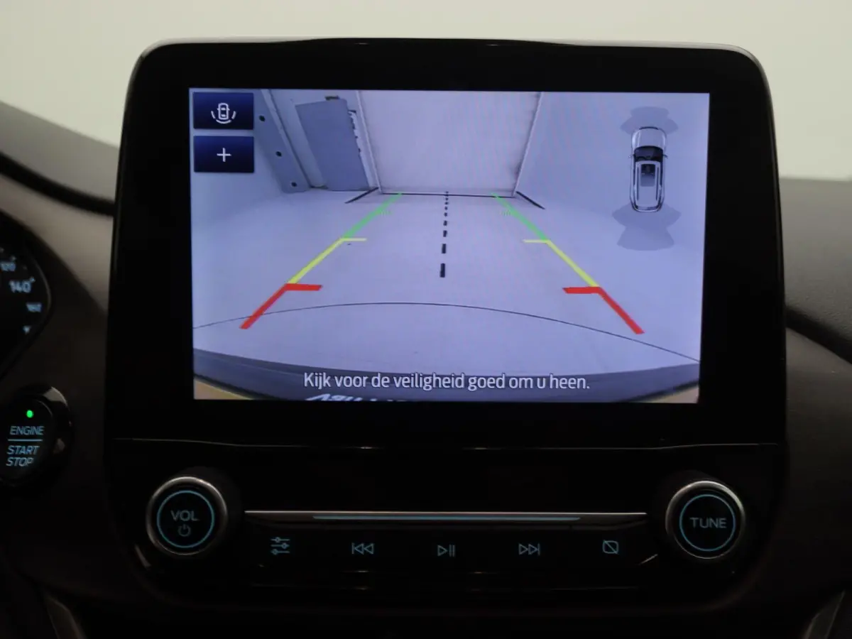 1.0 EcoBoost Titanium X First Edition | Apple Carplay/Android Auto | Achteruitrijcamera | Winterpakket | Cruise Control | Lichtmetalen Velgen |