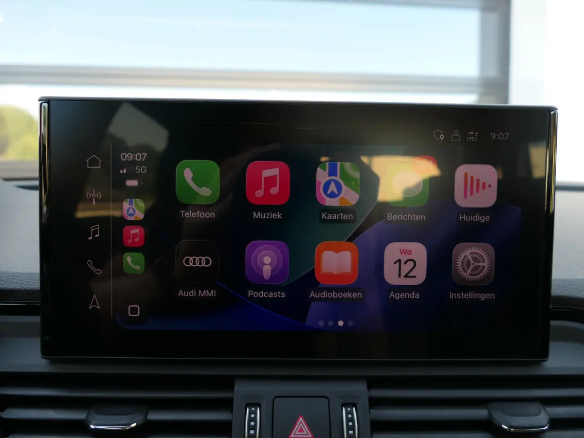 50 TFSI e S-line Competition | Black optic | Panoramadak | 360°-camera | Memory | Sportstuur | Matrix LED | Dodehoek detectie | Keyless | Draadloze telefoonlader | Apple-/Android Carplay