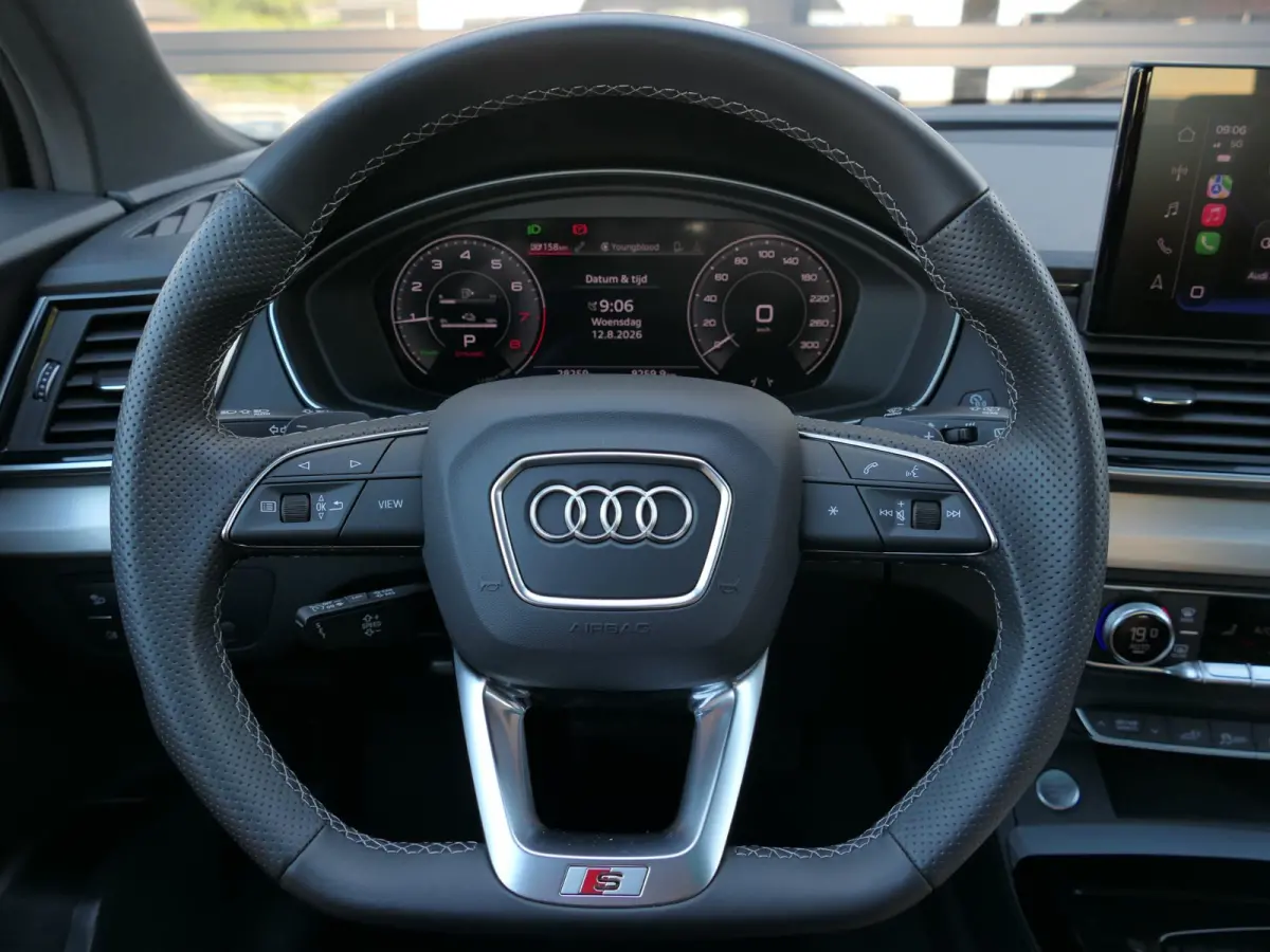 50 TFSI e S-line Competition | Black optic | Panoramadak | 360°-camera | Memory | Sportstuur | Matrix LED | Dodehoek detectie | Keyless | Draadloze telefoonlader | Apple-/Android Carplay