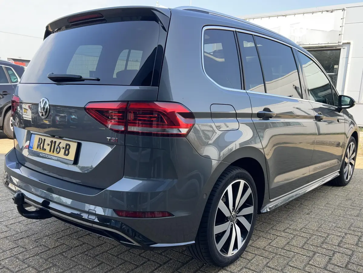1.4 TSI Highline Business R 7p 150PK | BOMVOL | AUTOMAAT | R-Line | 7 Persoons | NL AUTO | PANO | Trekhaak | Achteruitrijcamera | Elektrische Achterklep | Dodehoek Detectie | Argo | Stoelver