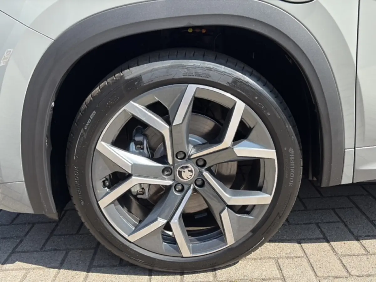 1.5 TSI IV SPORTLINE FISCAAL LAAG!! TREKHAAK/360CAMERA/PANO-DAK/ELEK-KLEP/ACC