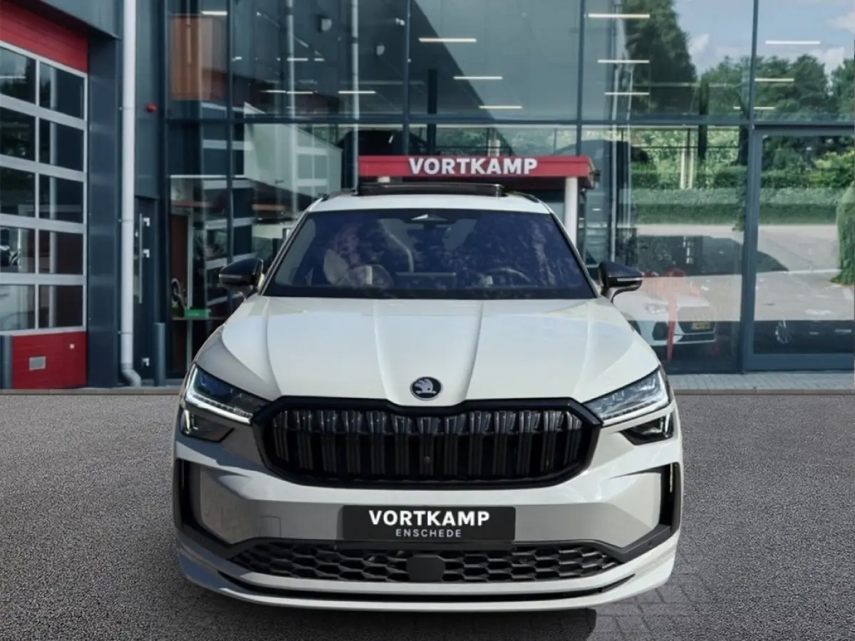 1.5 TSI IV SPORTLINE FISCAAL LAAG!! TREKHAAK/360CAMERA/PANO-DAK/ELEK-KLEP/ACC