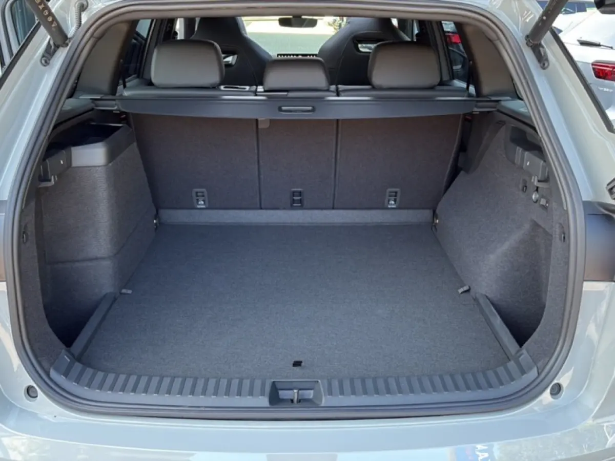 1.5 TSI IV SPORTLINE FISCAAL LAAG!! TREKHAAK/360CAMERA/PANO-DAK/ELEK-KLEP/ACC