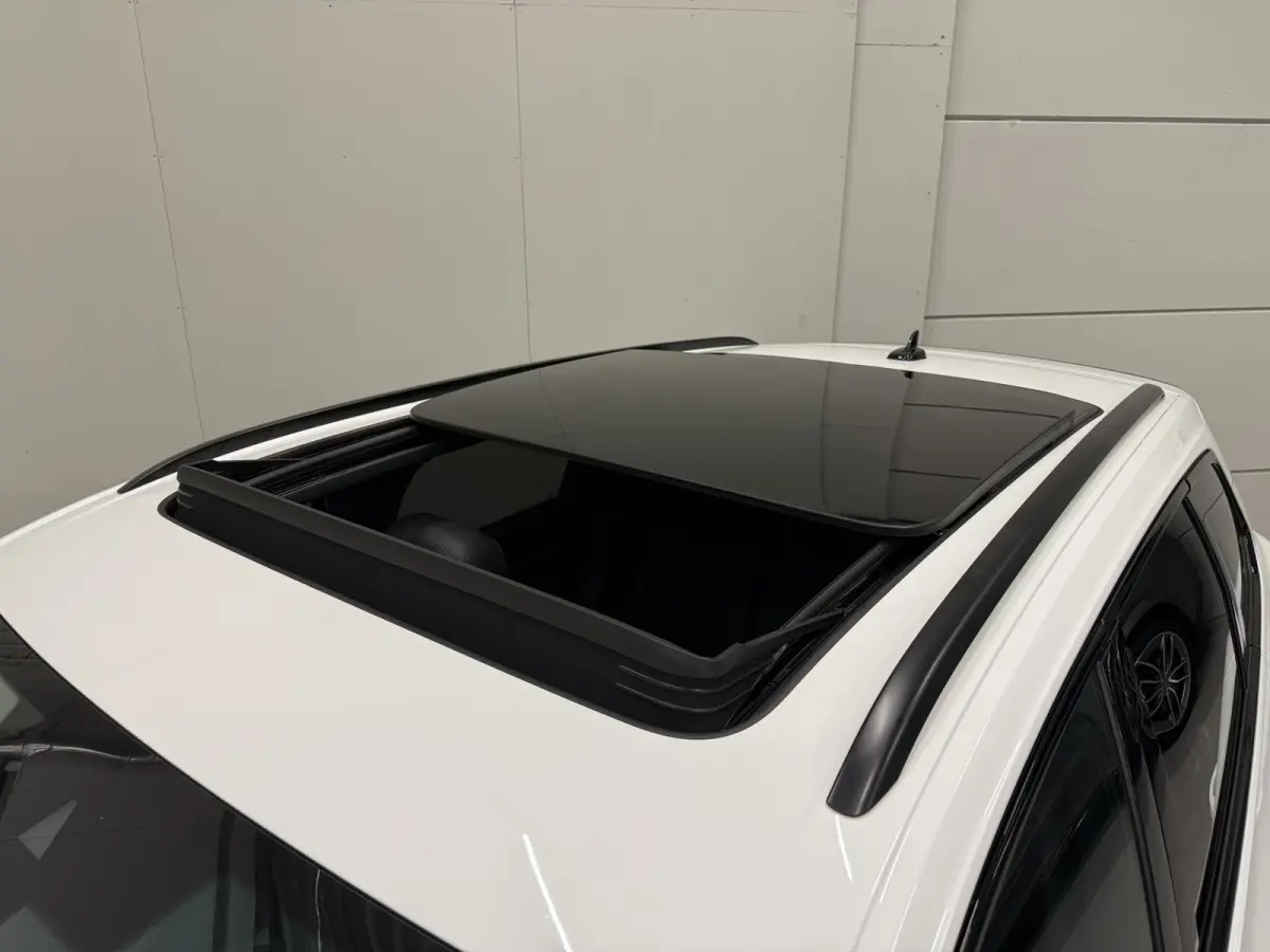 R 3.0 TSi 4MOTION eHybrid 462PK PANO/PUGLIA/LUCHTVERING/NACHT-ZICHT/TREKHAAK/DYNAUDIO/22"/SOFT-CLOSE/360CAMERA/ACC/DYNAUDIO/HEAD-UP/BLACK-OPTIC/MAXTON-BODYKIT/DRIVER ASS.PLUS/MASSAGE/FULL OP