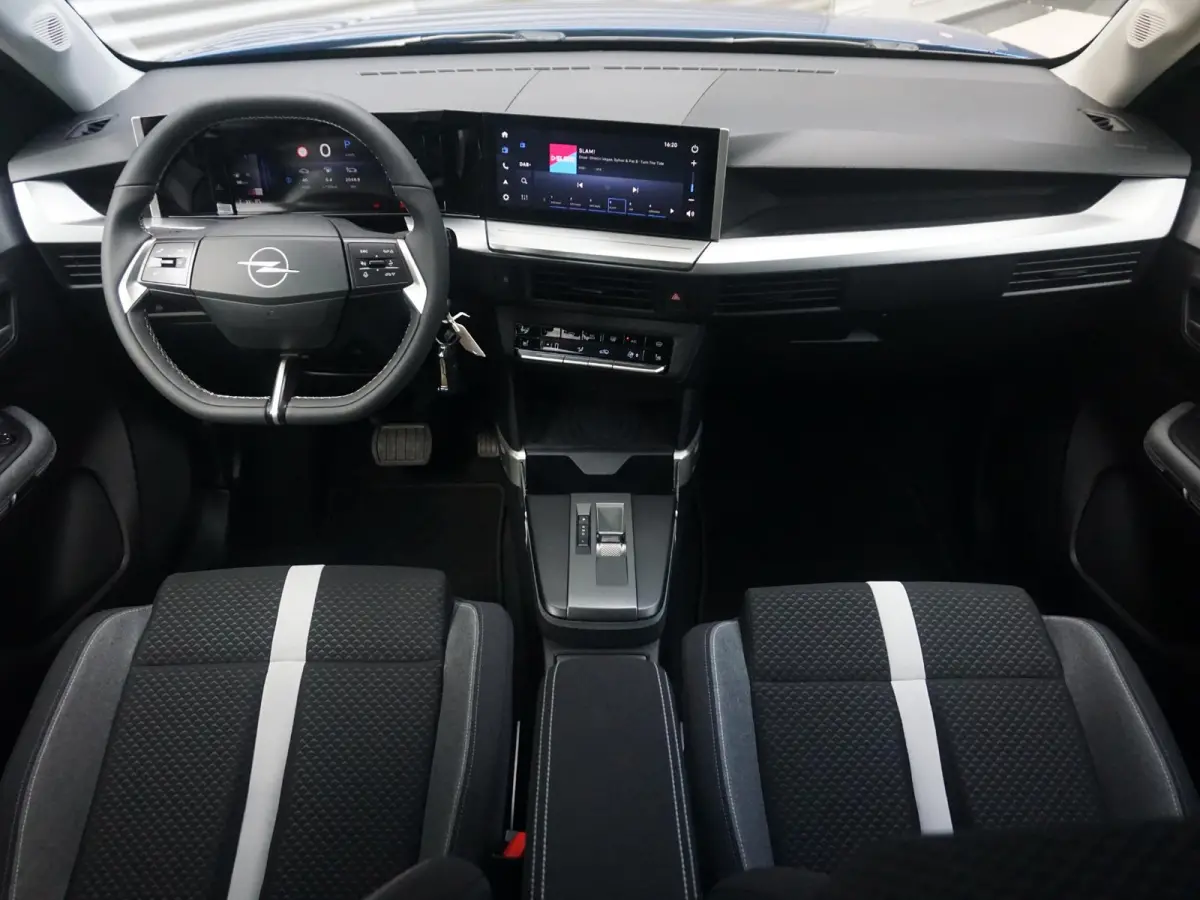 1.2 Turbo Hybrid GS Automaat 7 persoons | tot 8 jaar Opel Speciale garantie |