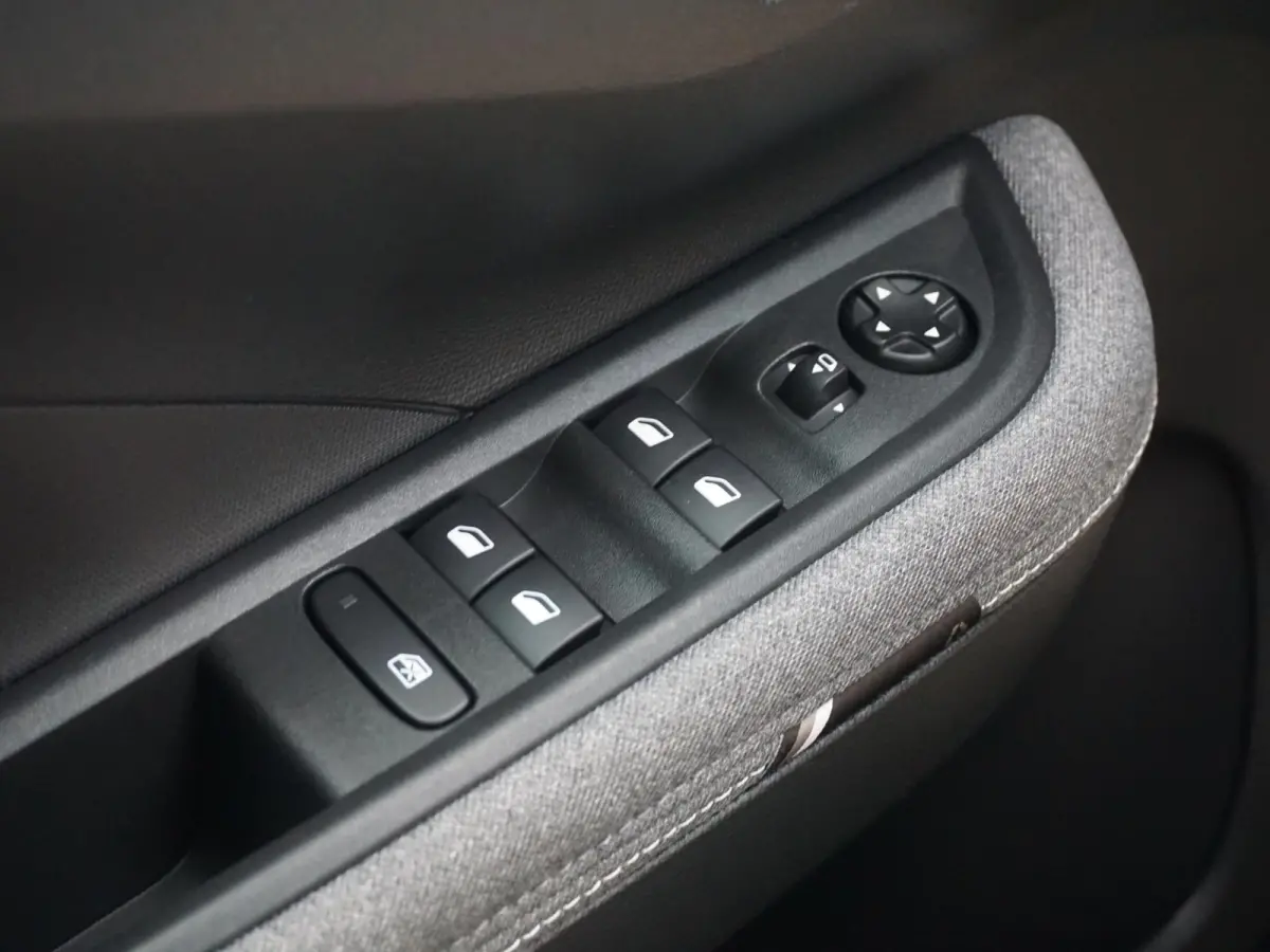 1.2 Turbo Hybrid GS Automaat 7 persoons | tot 8 jaar Opel Speciale garantie |