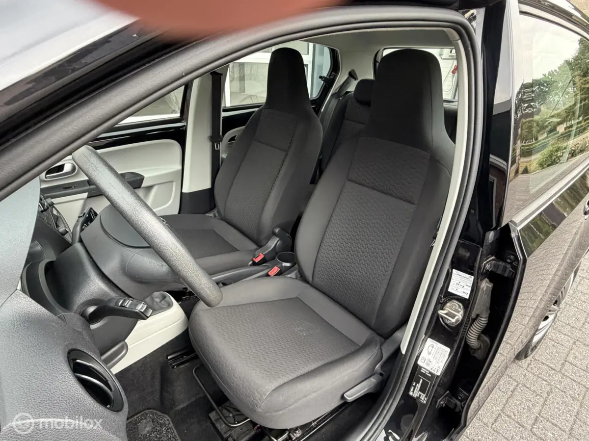 1.0 Sport Intense|Parkeersensoren|1e eigenaar|Dealeronderhouden.