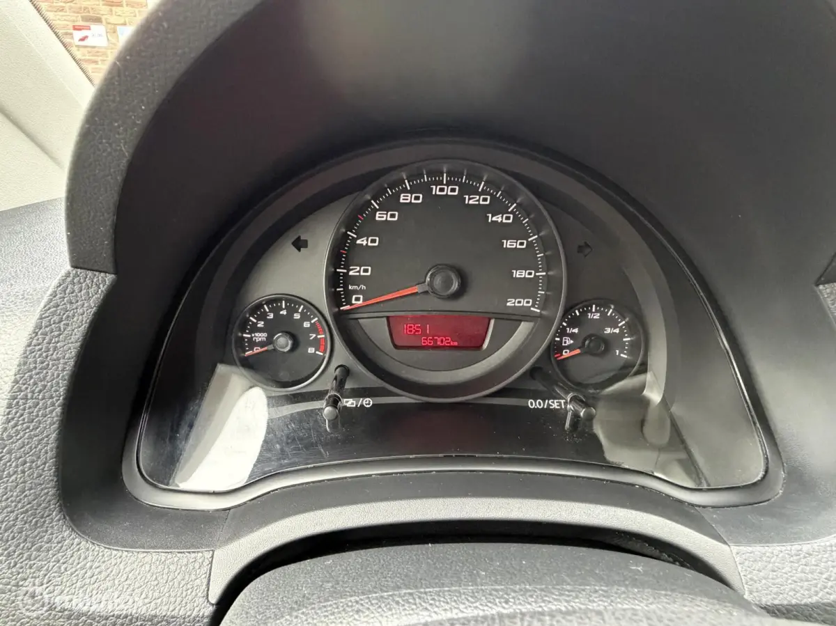 1.0 Sport Intense|Parkeersensoren|1e eigenaar|Dealeronderhouden.