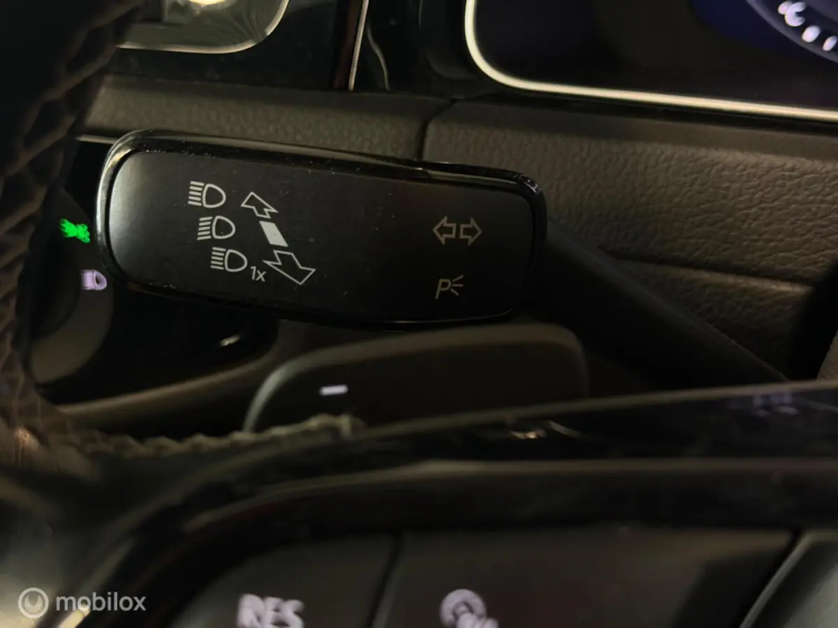 2.0 TSI 4Motion R Panorama/Akrapovic/Keyless