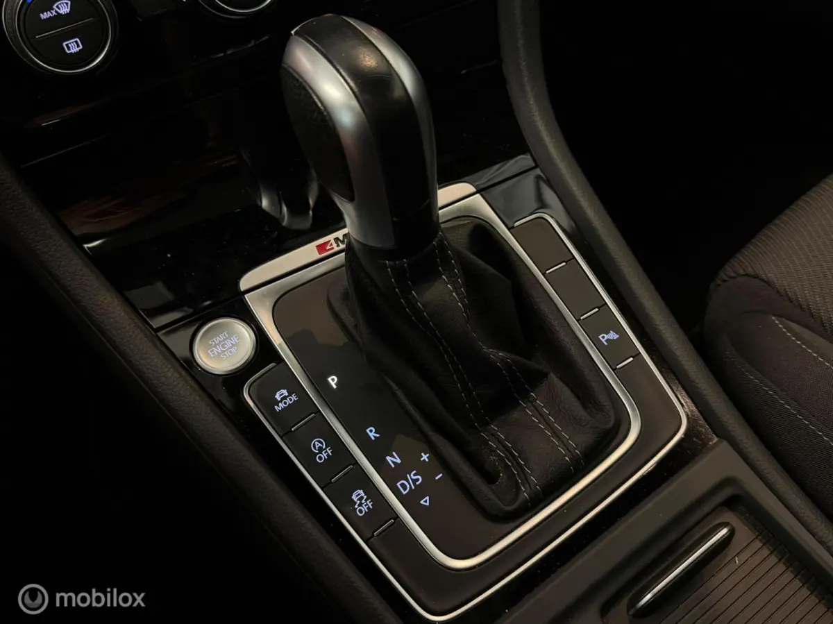 2.0 TSI 4Motion R Panorama/Akrapovic/Keyless