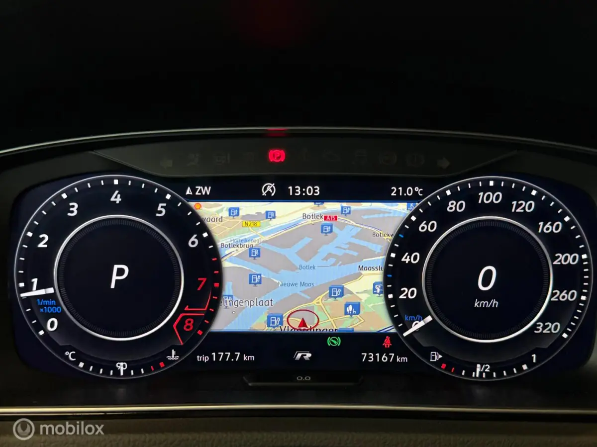2.0 TSI 4Motion R Panorama/Akrapovic/Keyless