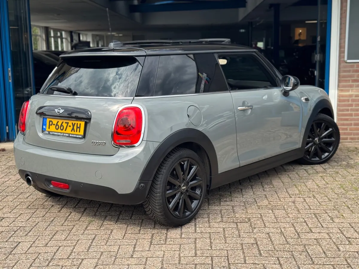 1.5 Cooper Chili 2016 AUT PANO NAVI Harman NAP!