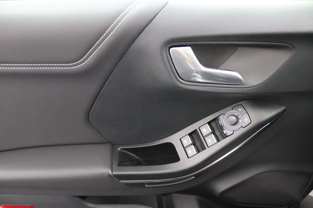 1.0 EcoBoost ST-Line Vignale *UNIEK* | Panoramadak | Leder | Adaptive Cruise | BLIS | B&O Audio | Camera | Keyless