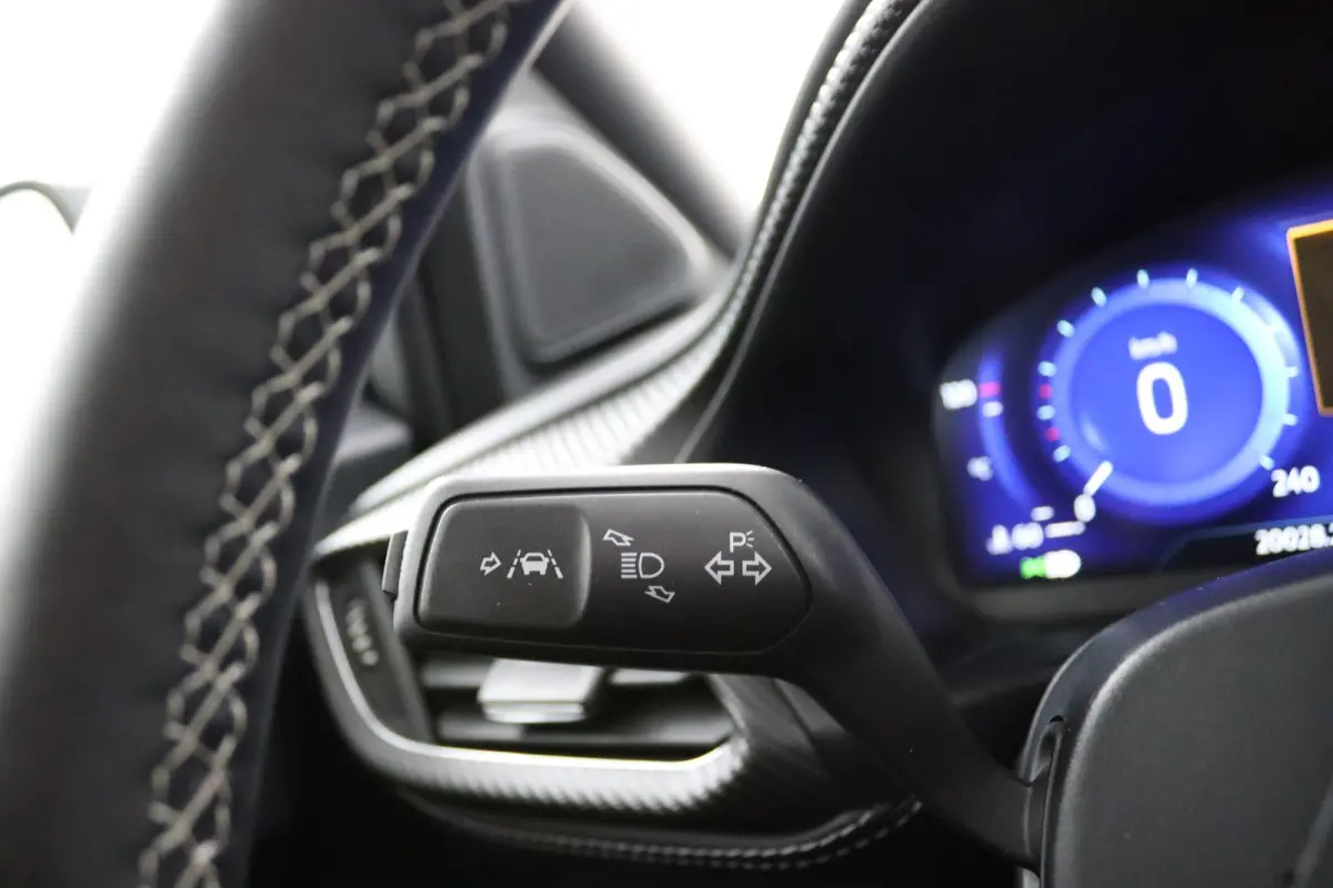 1.0 EcoBoost ST-Line Vignale *UNIEK* | Panoramadak | Leder | Adaptive Cruise | BLIS | B&O Audio | Camera | Keyless