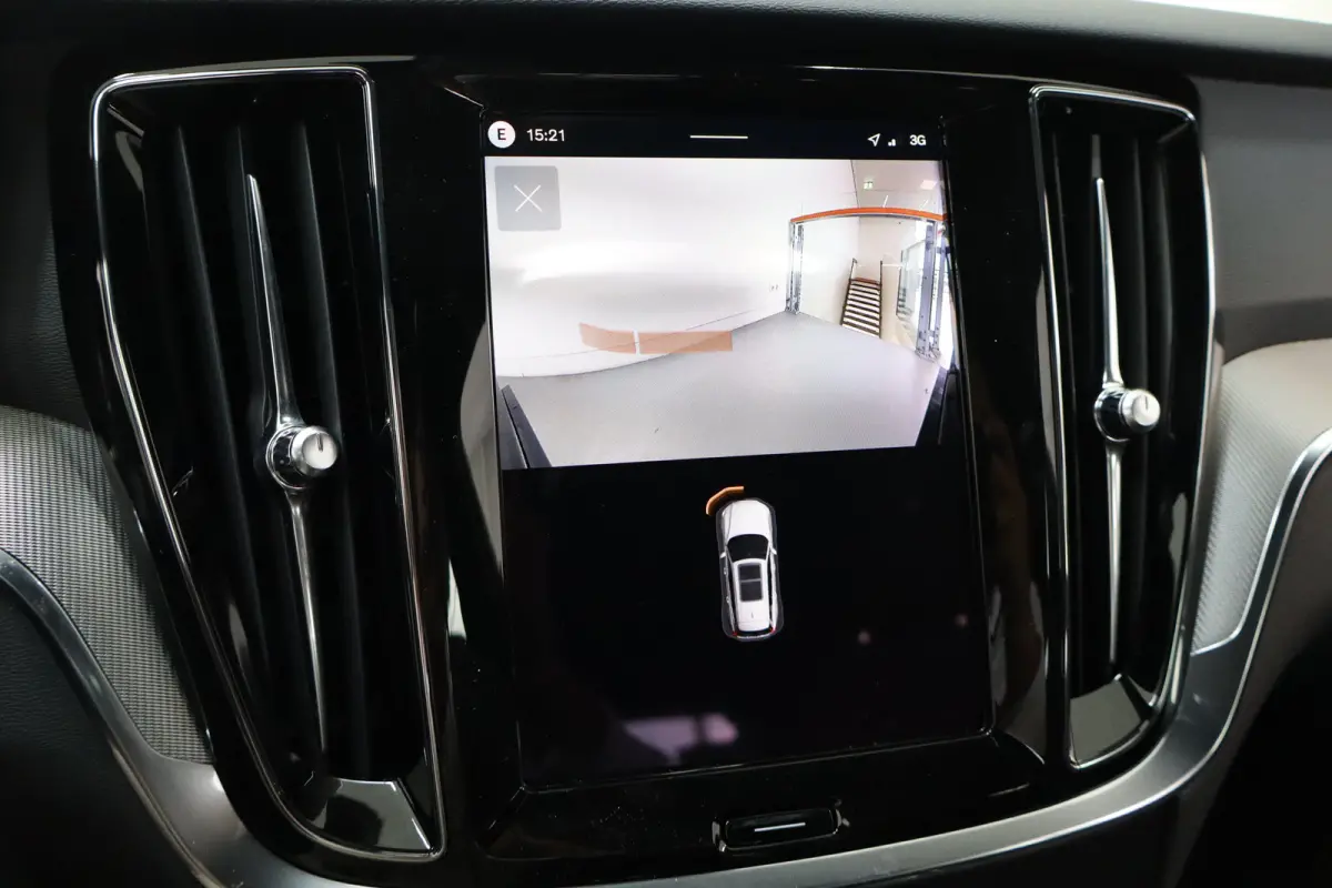 2.0 T6 Plug-in hybrid AWD Plus Dark | Achterbank verwarmd | Apple Carplay/Android Auto|telefoonintegratie premium | Contourstoelen