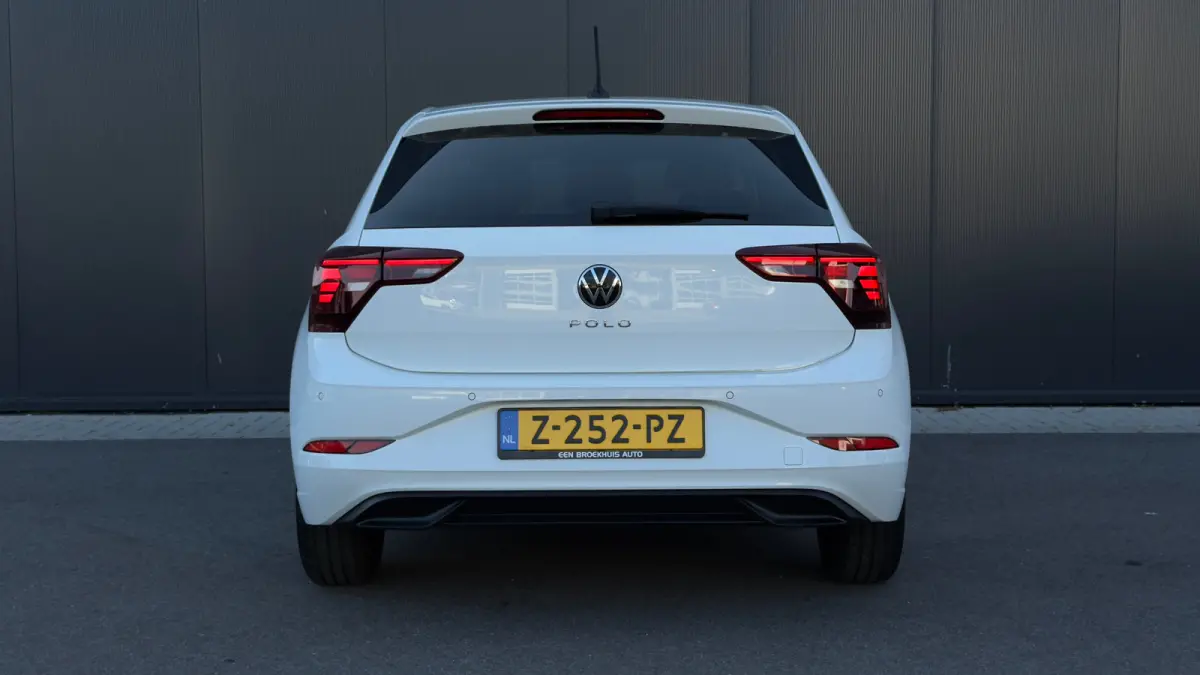 1.0 TSI DSG Life Edition | Camera | Apple Carplay |