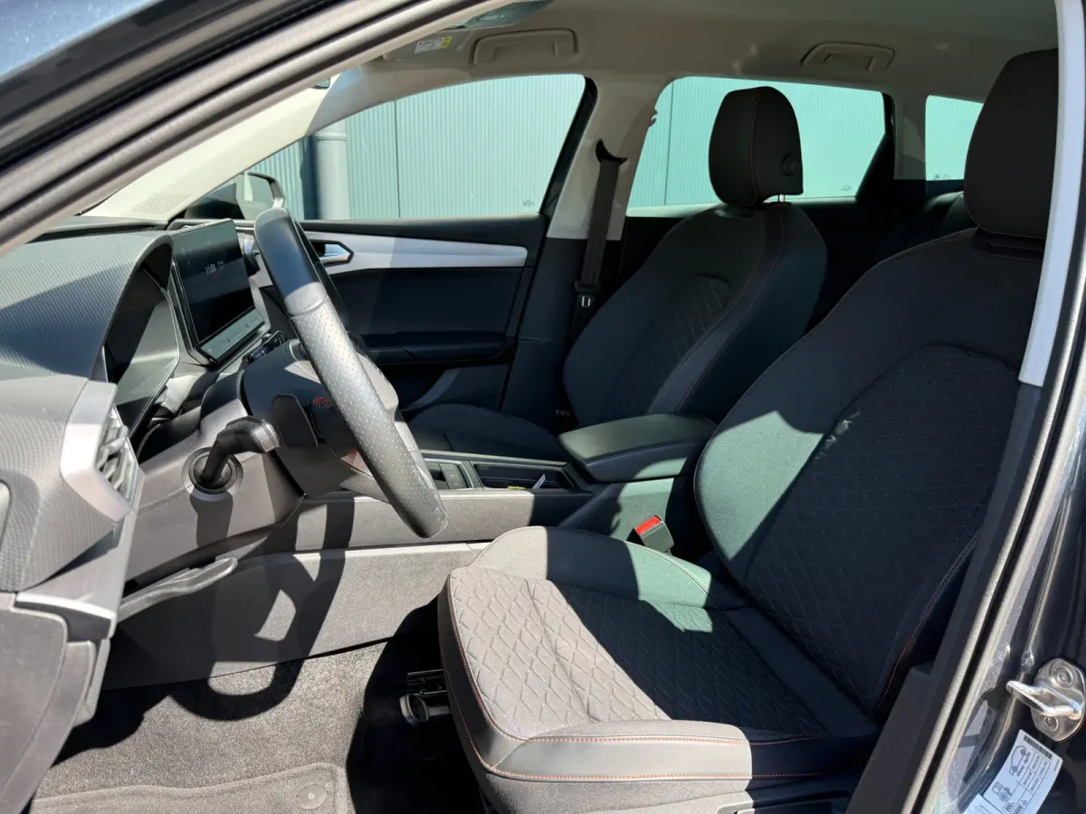 1.4 TSI eHybrid PHEV FR * Navigatiesysteem * Stoelverwarming * AUTOMAAT * Virtual Cockpit *