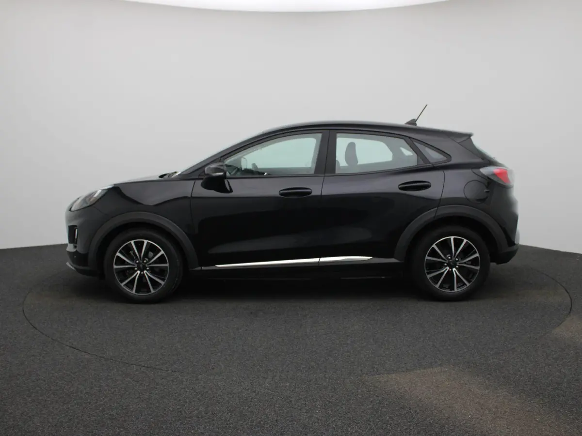 1.0 EcoBoost Titanium X | Navigatie | Stoel/Stuur verwarming | Camera | Apple CarPlay / Android Auto | Climate control | Bluetooth | DAB | Cruise Control | Airco | Parkeersensoren | Lichtmet
