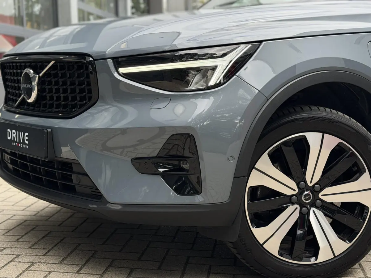 1.5 T4 Plug-in hybrid Ultimate Dark |Pano|H/K|360Cam|Memory|PilotAssit|Trekhaak|BLIS|ThunderGrey