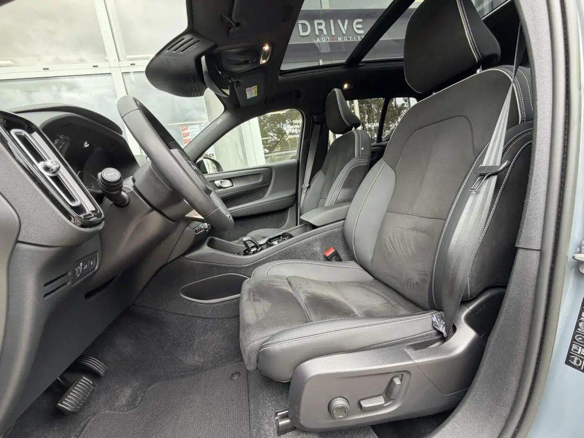 1.5 T4 Plug-in hybrid Ultimate Dark |Pano|H/K|360Cam|Memory|PilotAssit|Trekhaak|BLIS|ThunderGrey