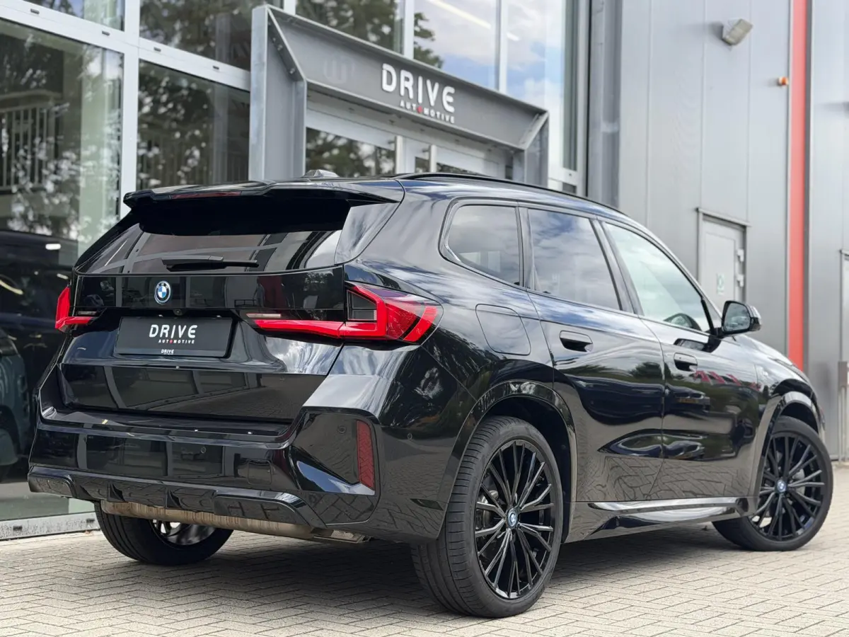 xDrive30e 326PK M-Sport |Pano|H/K|Leer|Memory|Innovation|360Cam|ACC|HUD|Trekhaak|20"