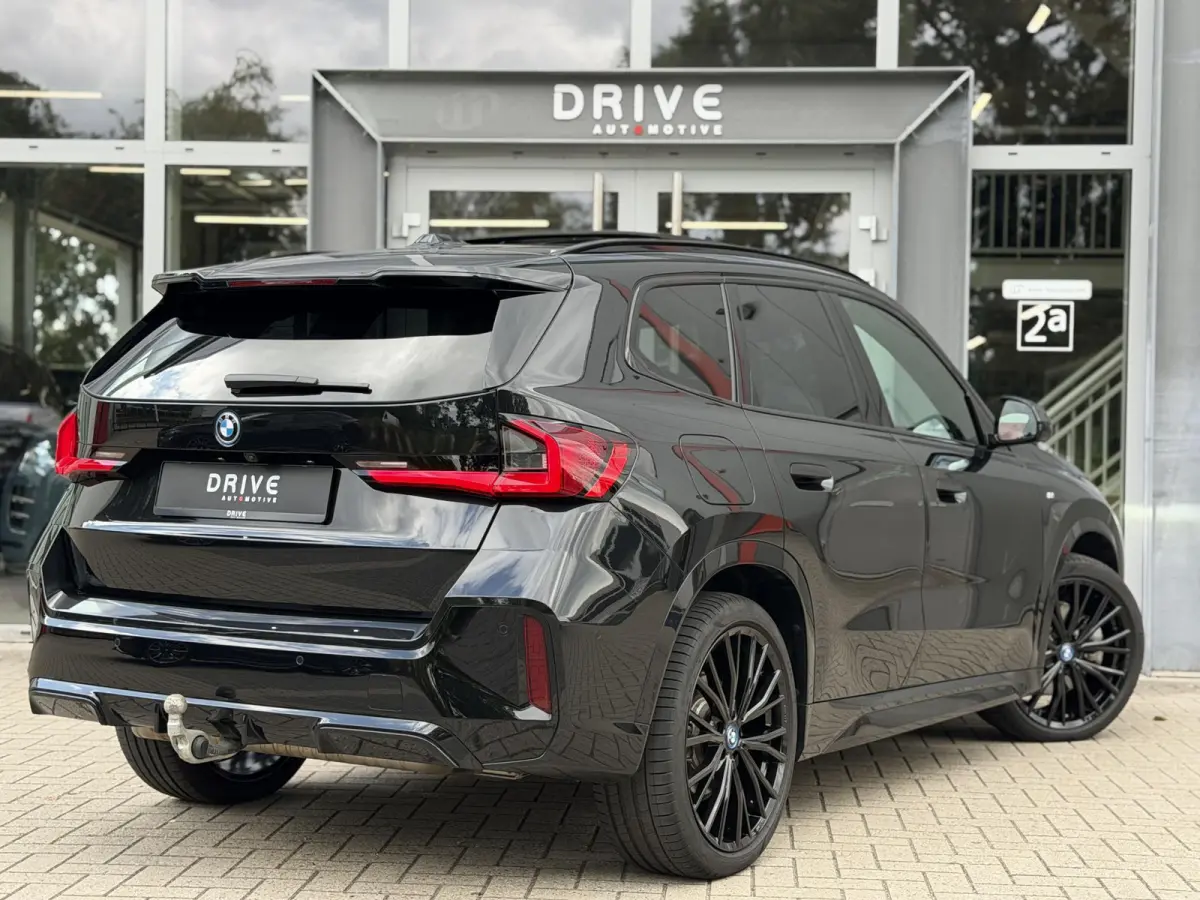 xDrive30e 326PK M-Sport |Pano|H/K|Leer|Memory|Innovation|360Cam|ACC|HUD|Trekhaak|20"