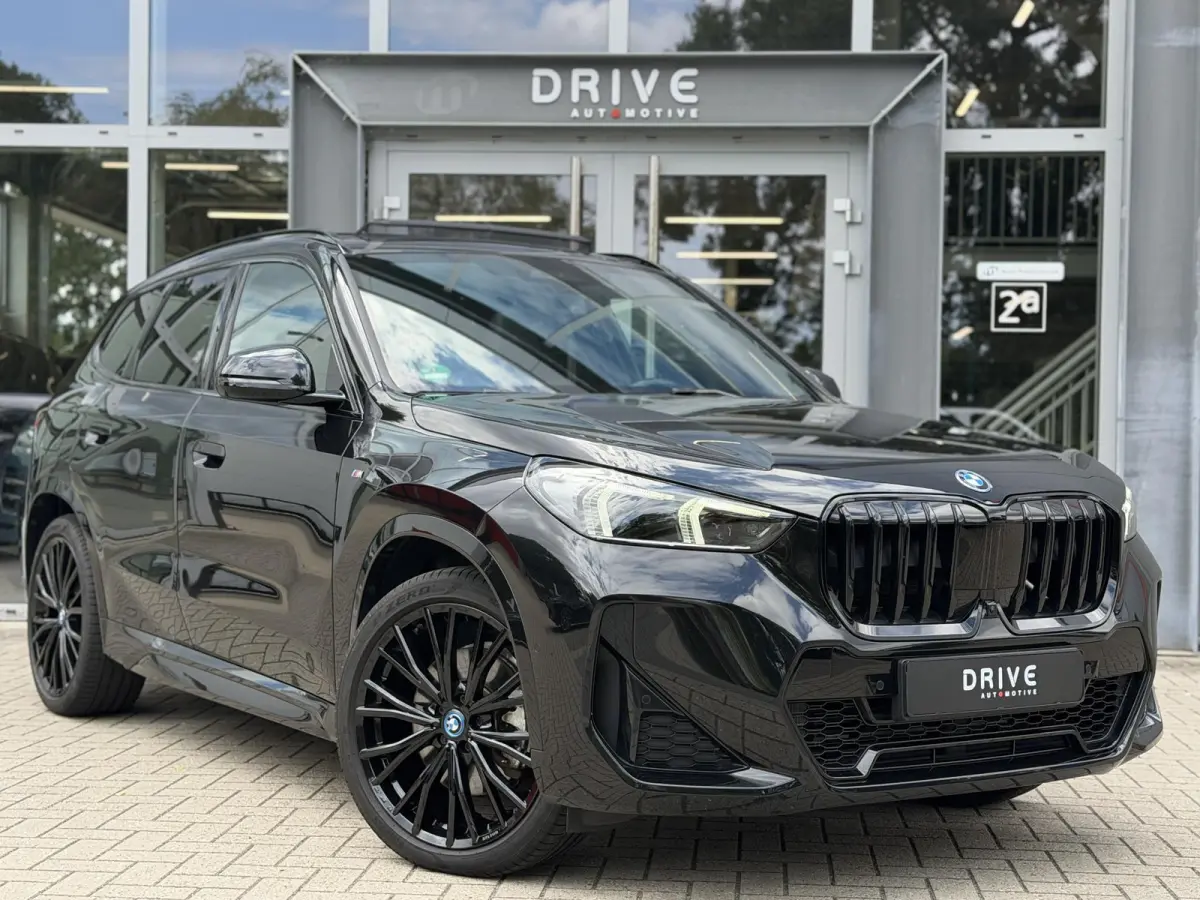 xDrive30e 326PK M-Sport |Pano|H/K|Leer|Memory|Innovation|360Cam|ACC|HUD|Trekhaak|20"