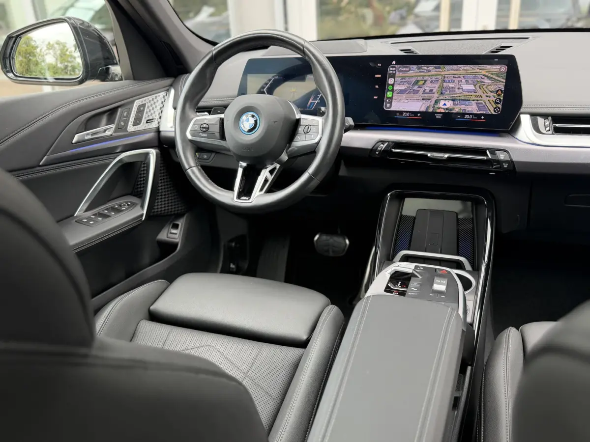 xDrive30e 326PK M-Sport |Pano|H/K|Leer|Memory|Innovation|360Cam|ACC|HUD|Trekhaak|20"