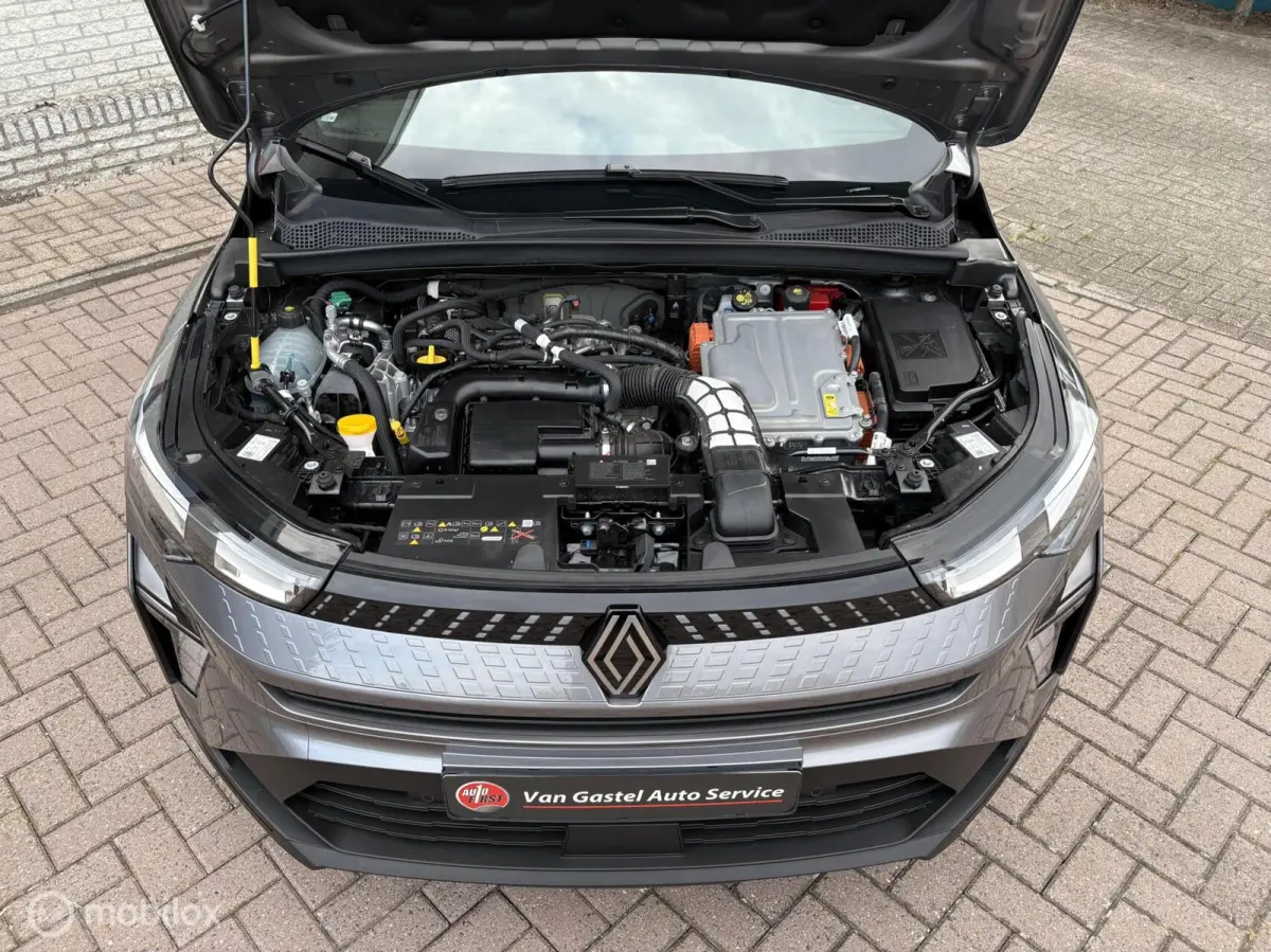 1.8 E-Tech full hybrid 160 techno