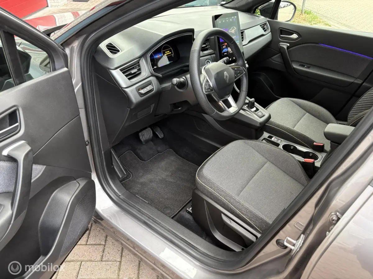 1.8 E-Tech full hybrid 160 techno
