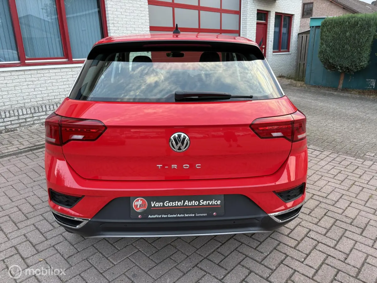 1.5 TSI SPORT / NAVI / CAMERA / PDC