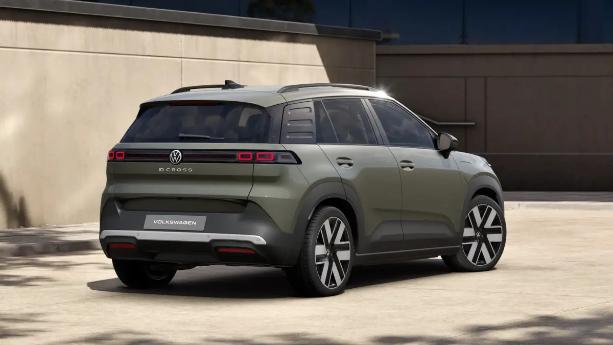 Life | Airconditioning automatisch, 2-zone (Climatronic) | Automatische afstandsregeling (Adaptive Cruise Control) | Koplampverlichting LED