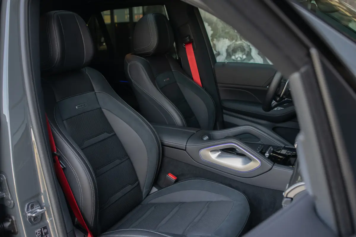 AMG 53 Hybrid 4M+ MANUFAKTUR Silicium|Carbon|Massage|Softclose|ACC|HUD|Trekhaak