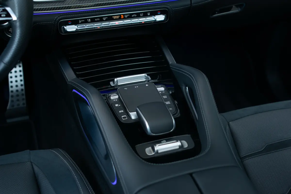 AMG 53 Hybrid 4M+ MANUFAKTUR Silicium|Carbon|Massage|Softclose|ACC|HUD|Trekhaak