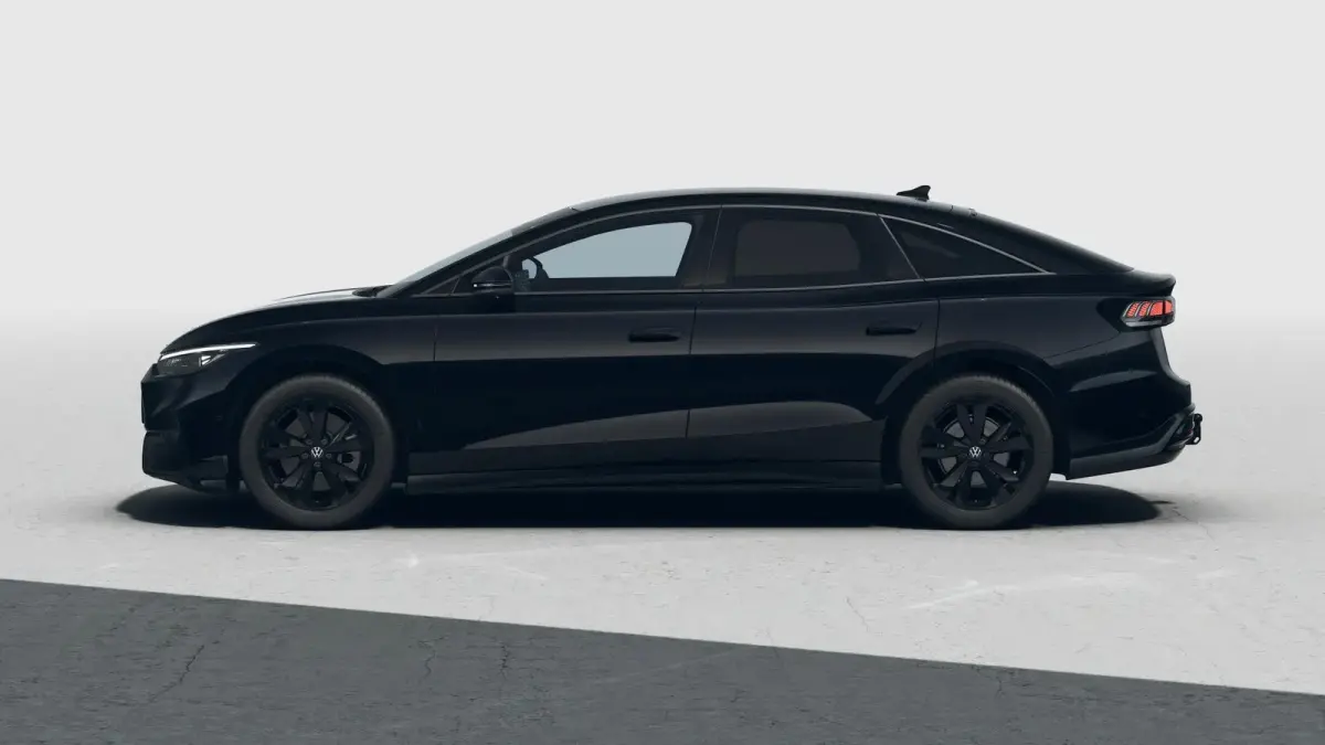 286pk Limited Edition Plus 77 kWh | Trekhaak Wegklapbaar | Black Style Pakket