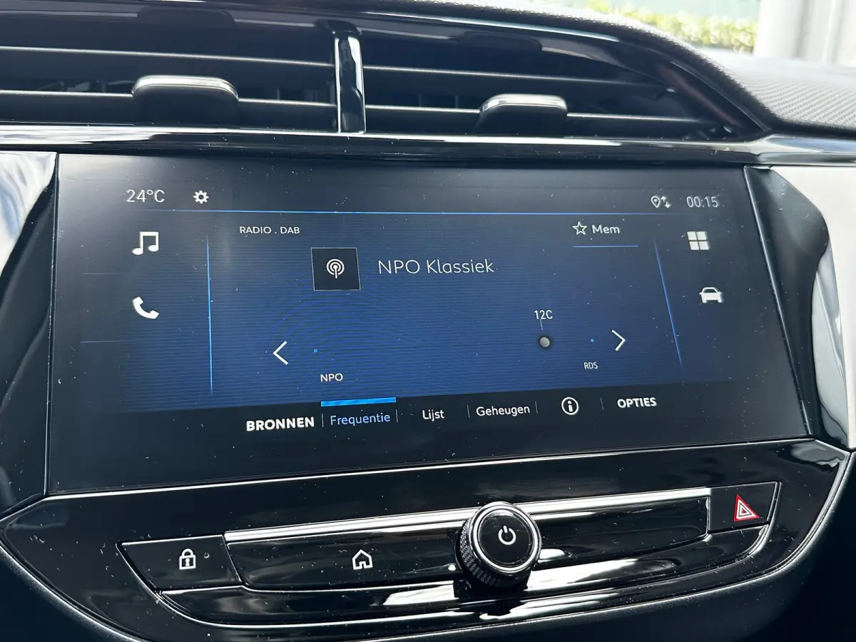 1.2 Turbo 100 PK Edition | STOEL EN STUURVERWARMING| DODEHOEK DETECTIE| CAMERA + PARKEERSENSOREN| LED KOPLAMPEN| GROOT MULTIMEDIA SCHERM| APPLE CARPLAY/ANDROID AUTO| DAB|