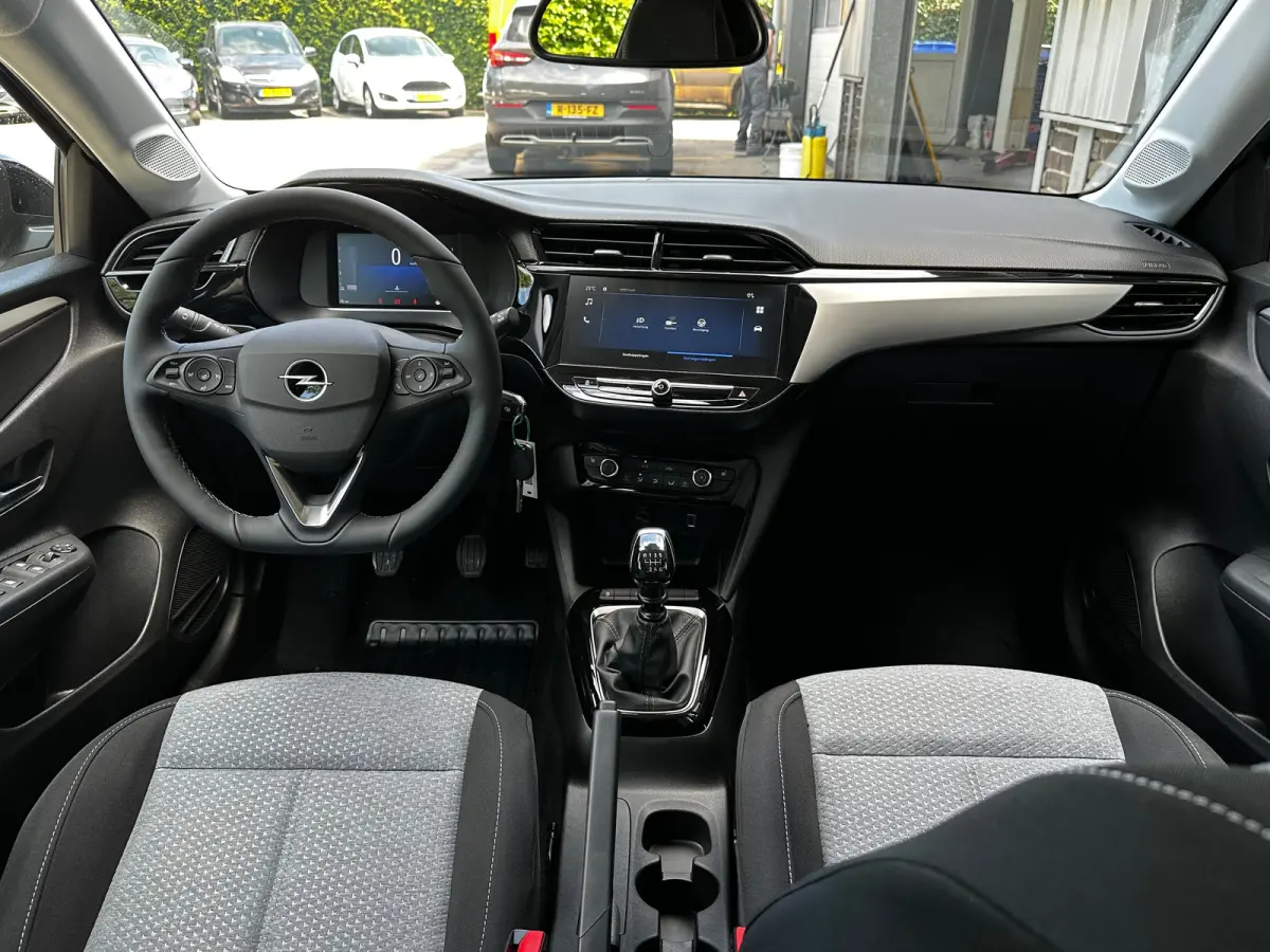 1.2 Turbo 100 PK Edition | STOEL EN STUURVERWARMING| DODEHOEK DETECTIE| CAMERA + PARKEERSENSOREN| LED KOPLAMPEN| GROOT MULTIMEDIA SCHERM| APPLE CARPLAY/ANDROID AUTO| DAB|