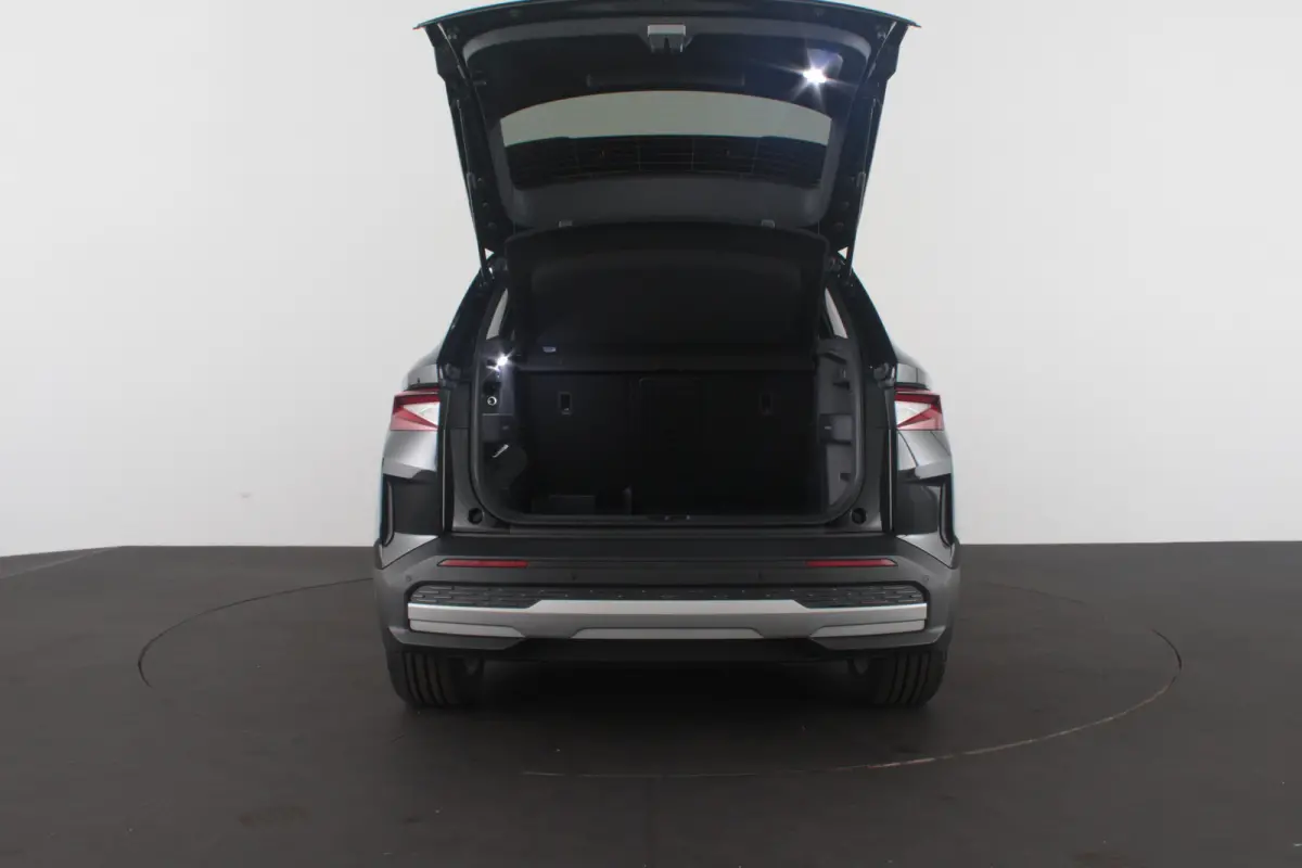 60 Business Edition Loft > Direct leverbaar/Warmtepomp/Winterpakket/Black Magic...