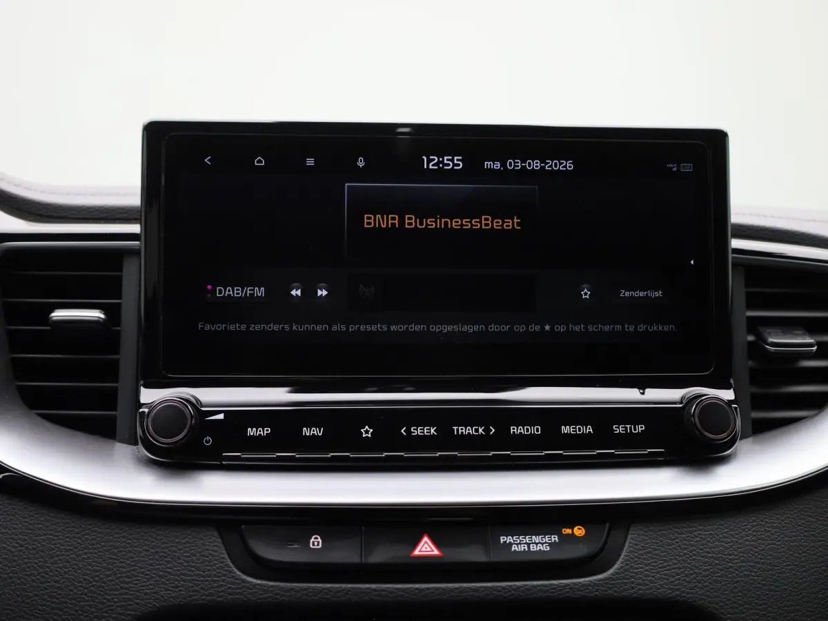 1.5 T-GDi GT-Line | CAMERA | STOEL-STUUR VERWARMING | CLIMATE CONTROL | ELEK.KOFFERBAK | LMV | DIGITAAL DASHBOARD | KEYLESS | HALF-LEDER | LED |