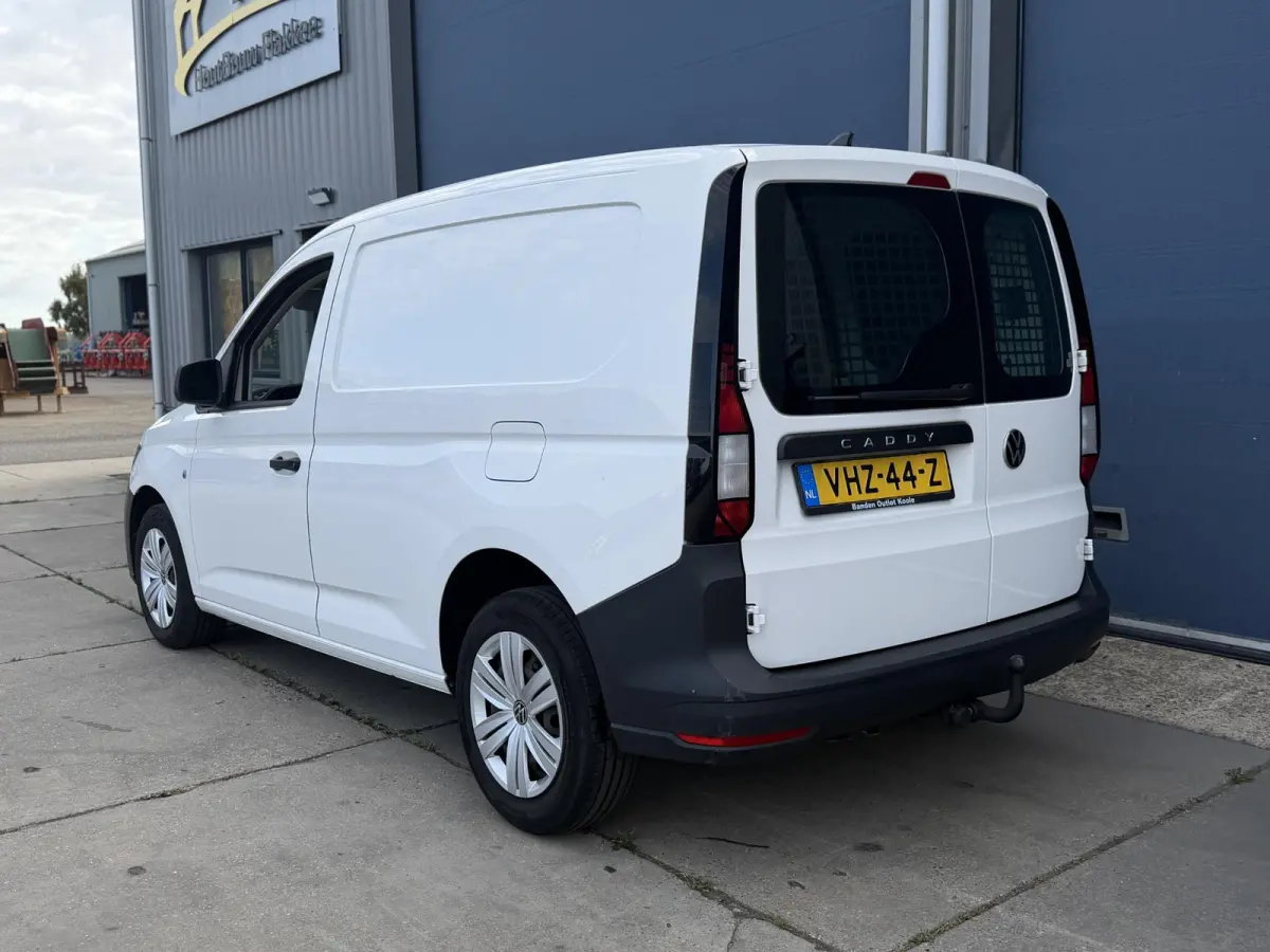 2.0 TDI Economy Business AIRCO / CRUISE CONTROLE / N.A.P / TREKHAAK / EURO 6