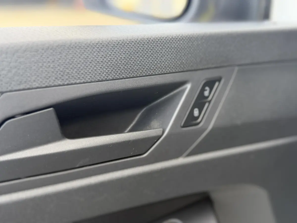2.0 TDI Economy Business AIRCO / CRUISE CONTROLE / N.A.P / TREKHAAK / EURO 6