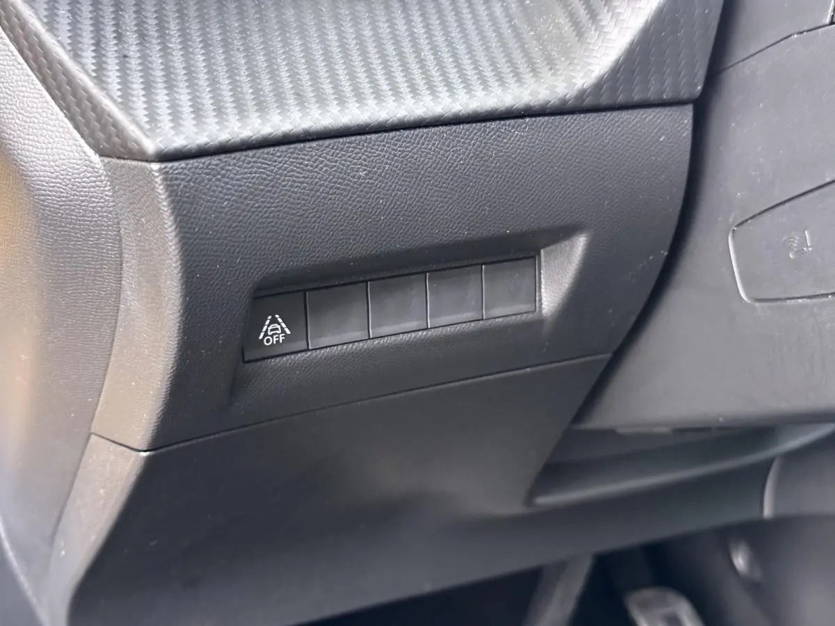 GT 50 kWh 136pk | Navigatie | Panorama dak | Stoelverwarming | Camera achter | 17 inch lichtmetalen velgen | Cruise control | Apple Carplay en Android auto