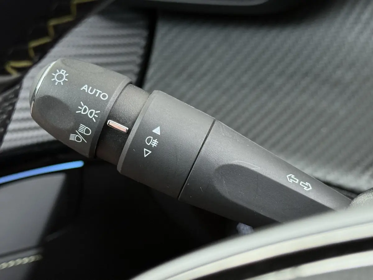 GT 50 kWh 136pk | Navigatie | Panorama dak | Stoelverwarming | Camera achter | 17 inch lichtmetalen velgen | Cruise control | Apple Carplay en Android auto
