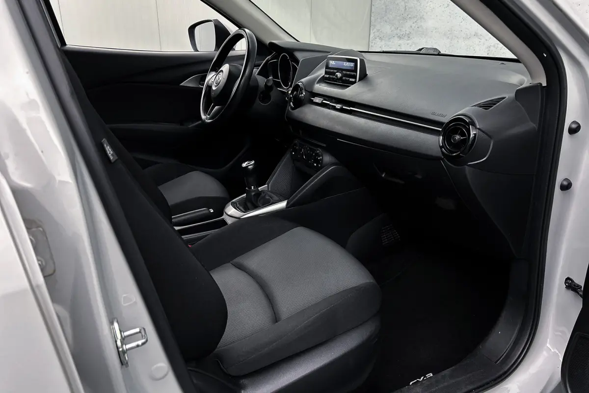 2.0 SkyActiv-G 120 SkyLease+ | Lichtmetalen velgen | Airco