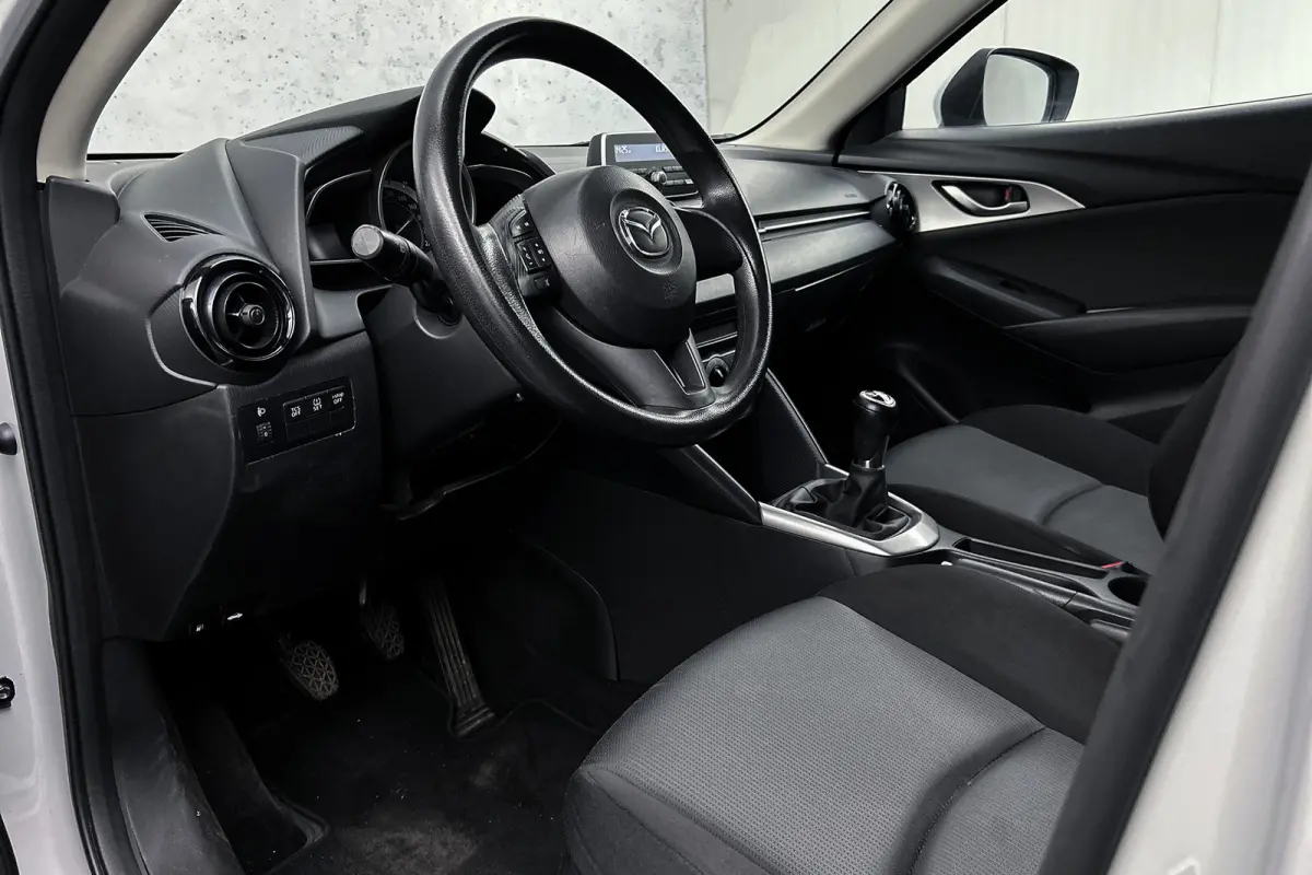 2.0 SkyActiv-G 120 SkyLease+ | Lichtmetalen velgen | Airco