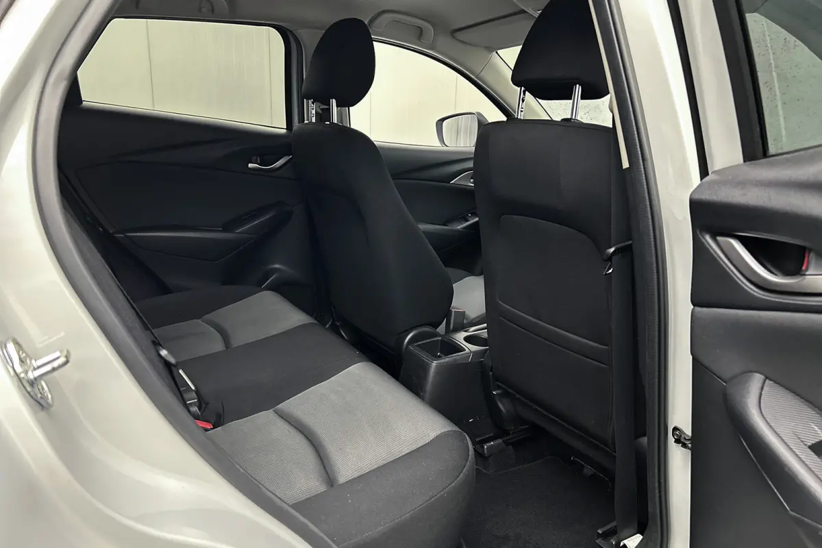 2.0 SkyActiv-G 120 SkyLease+ | Lichtmetalen velgen | Airco