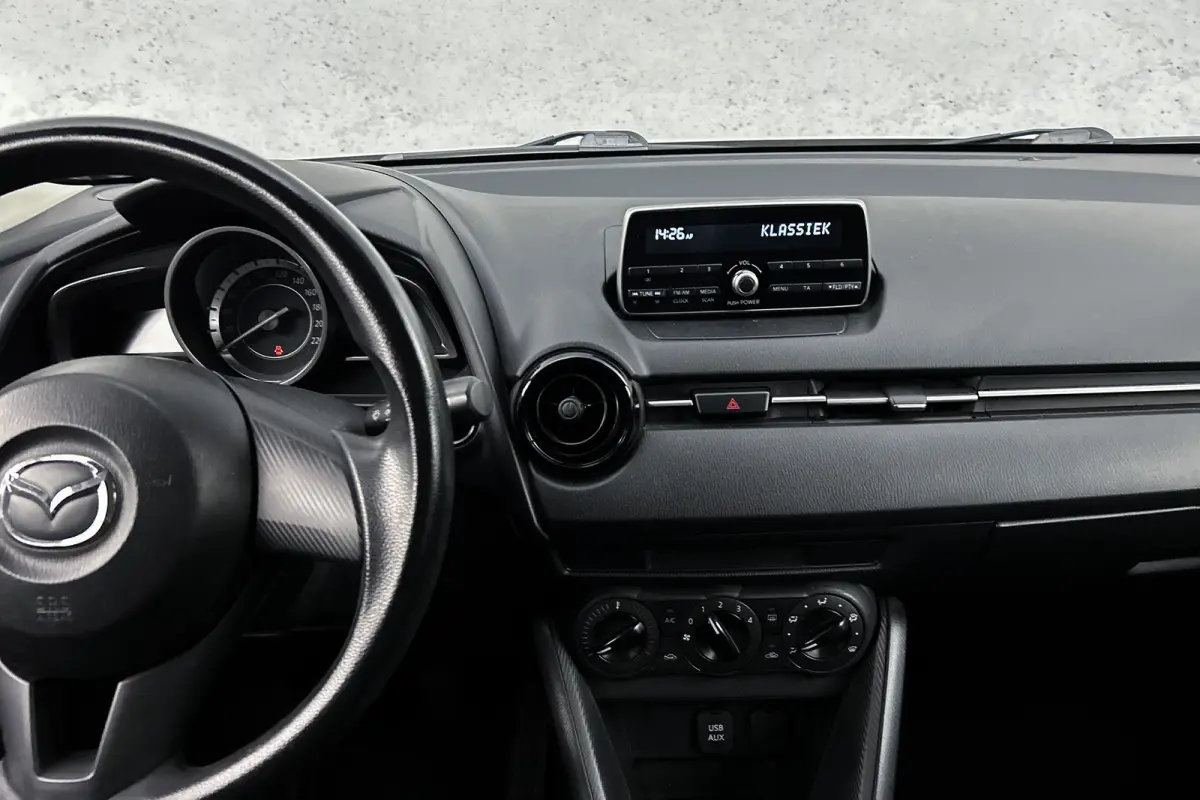 2.0 SkyActiv-G 120 SkyLease+ | Lichtmetalen velgen | Airco